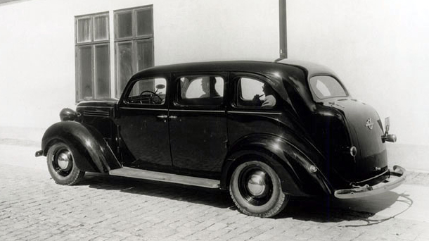 1938 Volvo PV801
