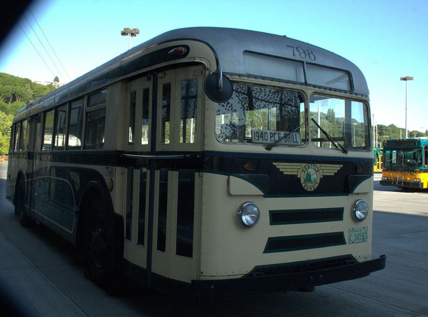 1940 King_County_Metro_Brill_Trolley