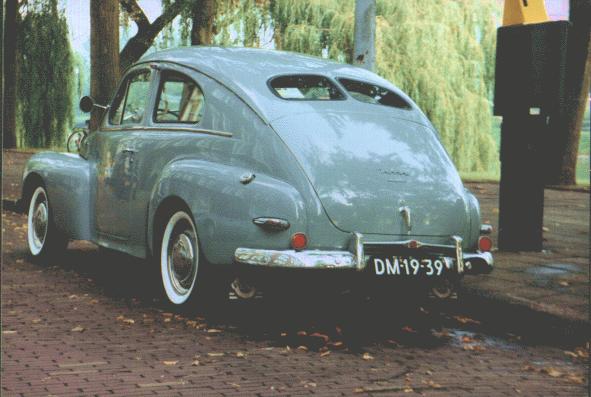 1952 Volvo PV444 2