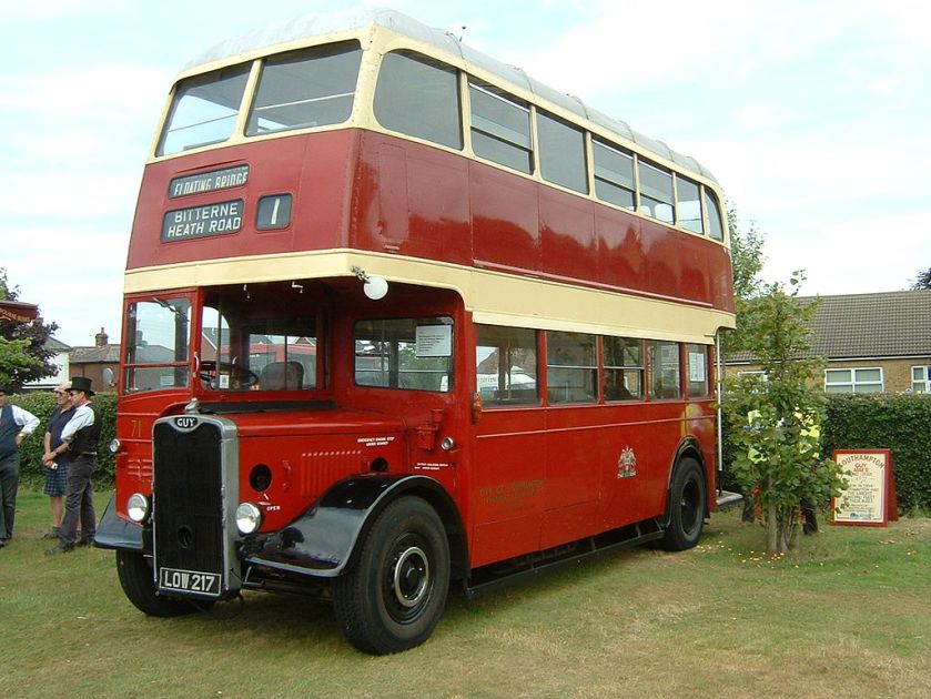 1954 Southampton Corporation Guy Arab III omnibus