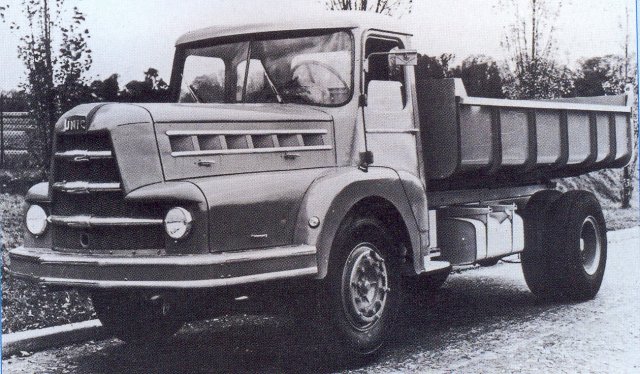 1954 UNIC ZU 100
