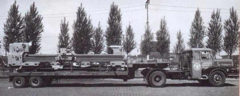 1957 UNIC couchette avec sa semi porte chars