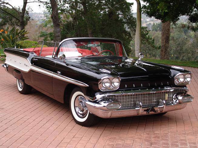1958 Pontiac Chieftain a