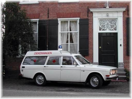 1970 Ambulance Volvo 140