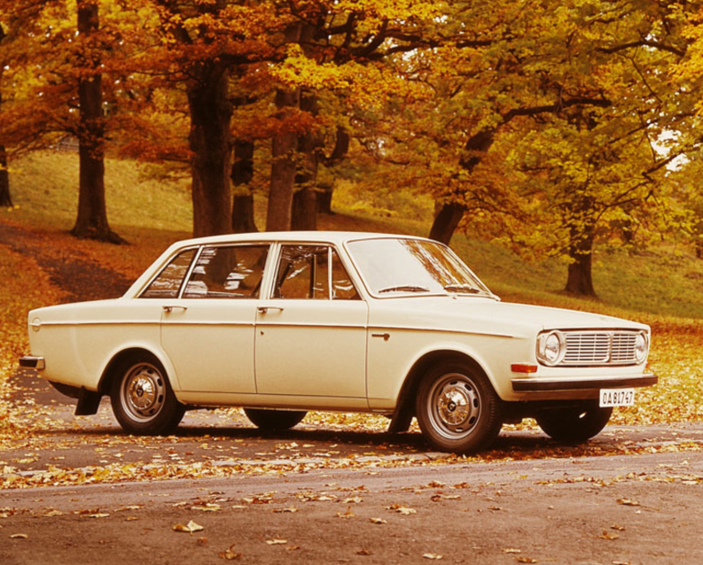 1970 Volvo 144 2