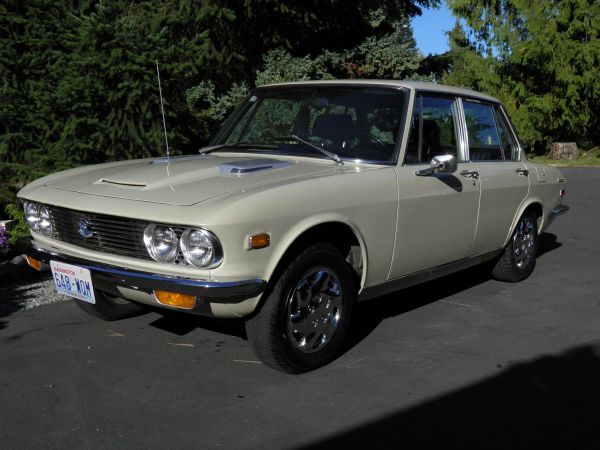 1972 Mazda 1800-1