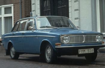 1972 Volvo 145 1