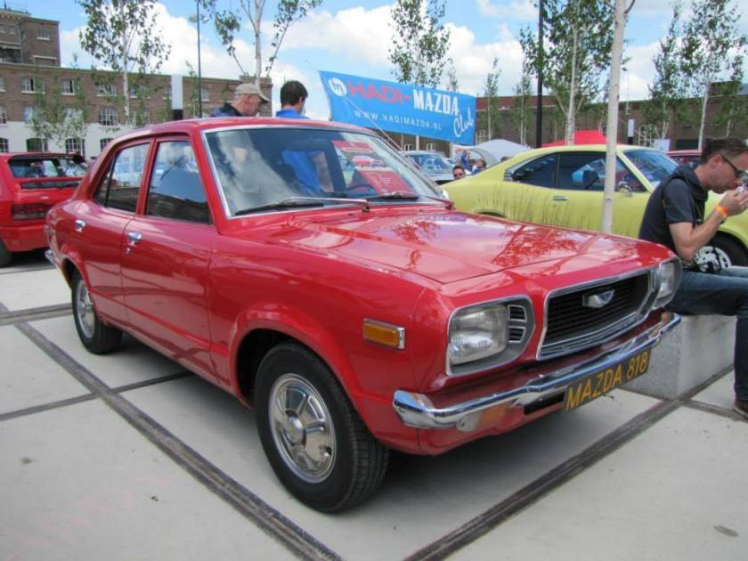 1975 Mazda 818 r
