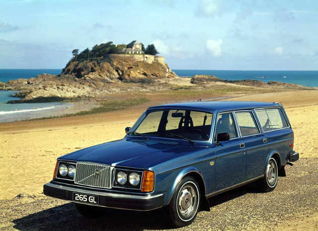 1980 Volvo 265 1