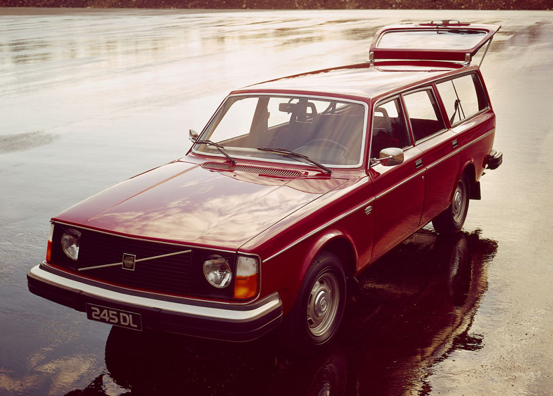 1984 Volvo 245 1