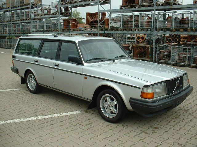 1985 Volvo 245 4