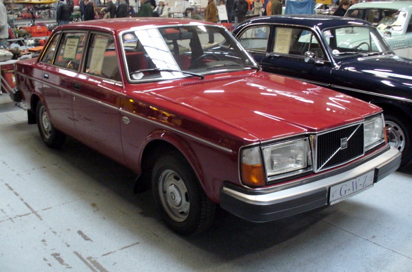 1988 Volvo 244 DLS
