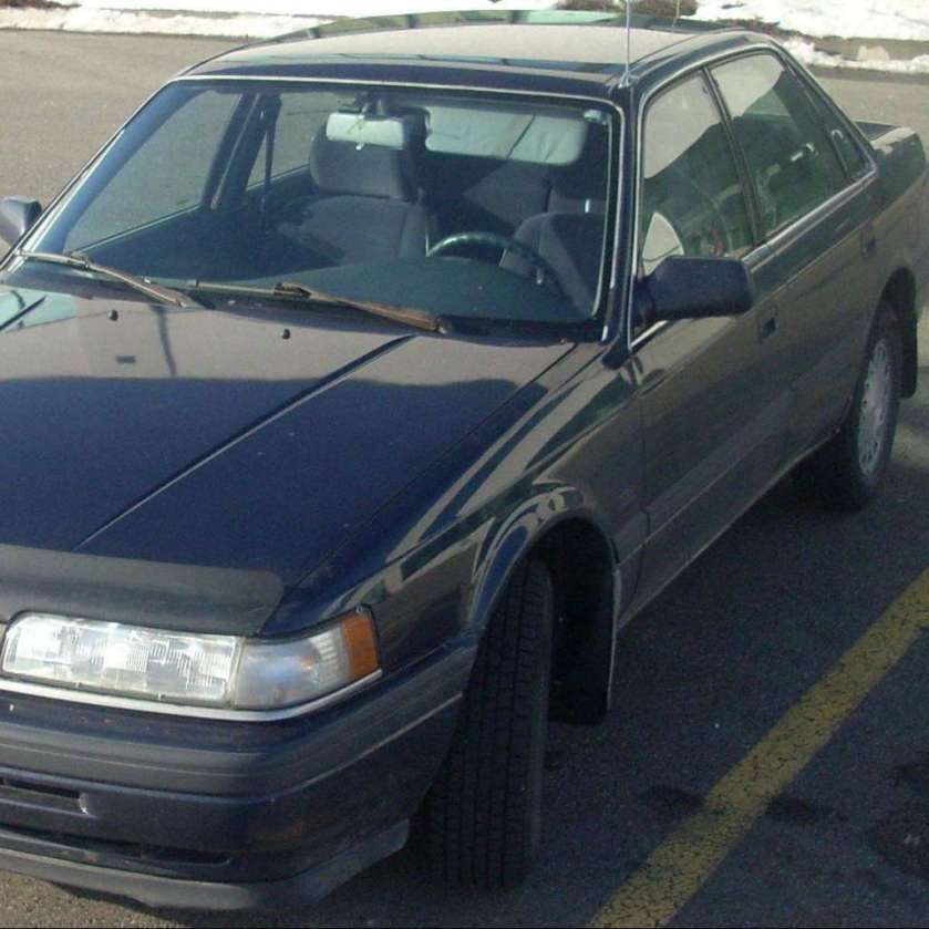 1991-mazda-626-sedan-automobile-model-years-photo-u1