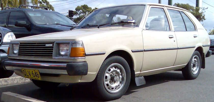 1992 Mazda 323 (FA4TS) 1.4 hatchback