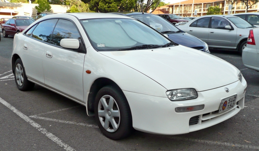 1997 Mazda 323 (BASeries3)_Astina 5-door hatchback