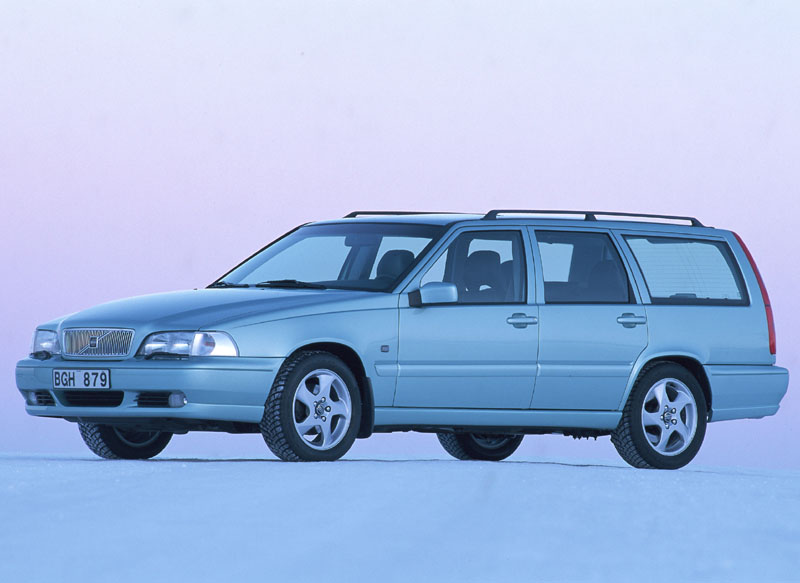 1997 Volvo V70 2