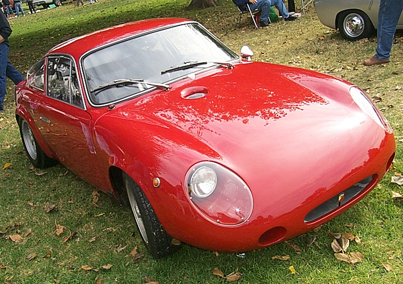 Abarth_Simca_1300_in_red