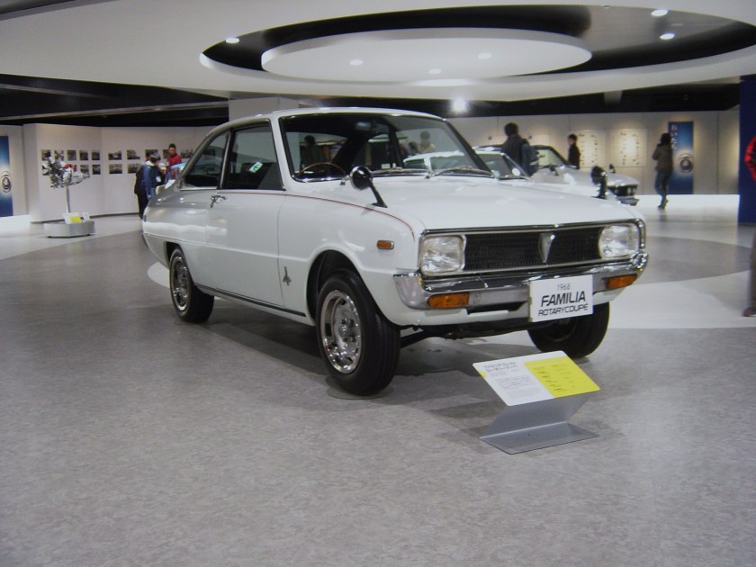 Mazda R 100