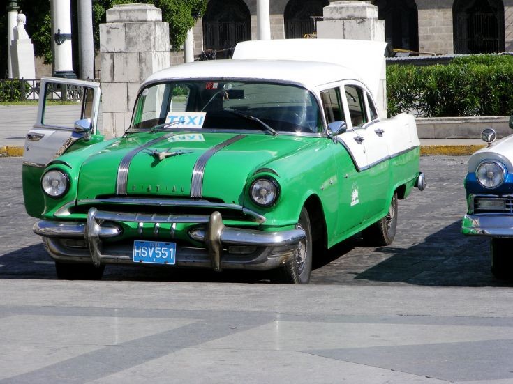Pontiac 2 taxi in Havana, Cuba