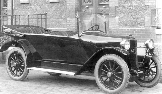 1922 Panhard 10HP Torpédo uit