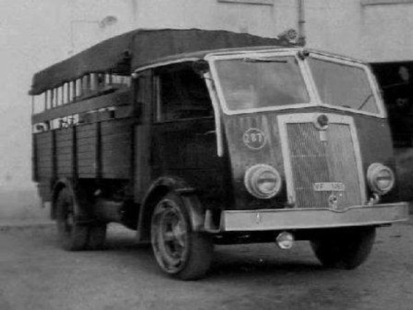 1939-48 FIAT 626BLM dei Vigili del Fuoco