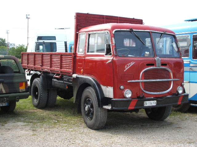 1964 FIAT 671n2