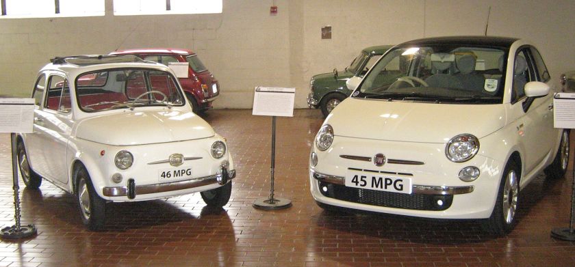 1966 Fiat Nuova 500F and 2008 Fiat 500