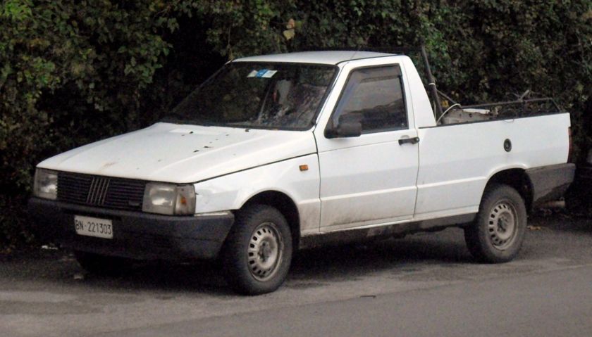1977 Fiat Fiorino D pick-up front