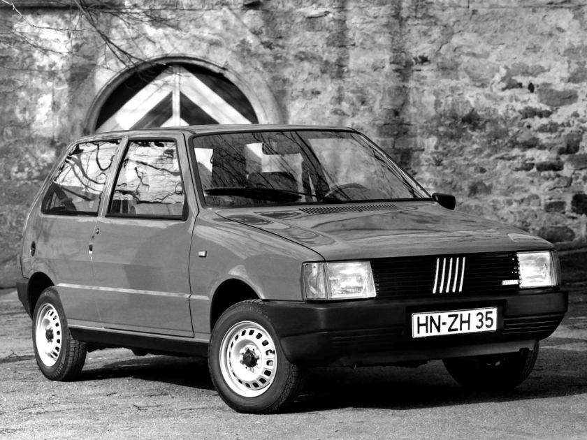 1983-89 Fiat Uno 3-door (146)  ItalDesign