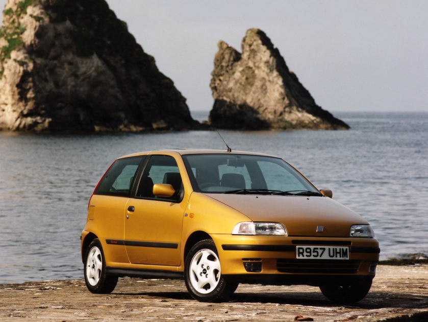 1995-99 Fiat Punto Sporting UK-spec (176)
