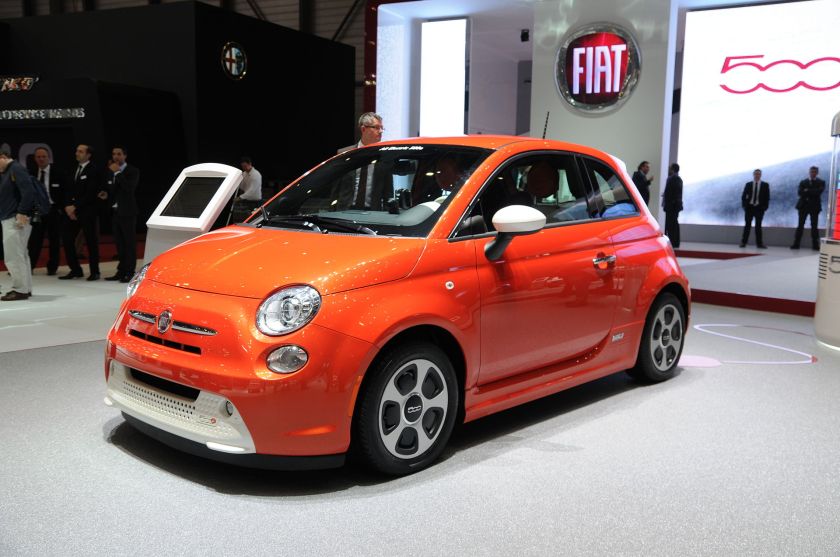 2013 Production version of the Fiat 500e exhibited at the 2013 Geneva Motor Show.