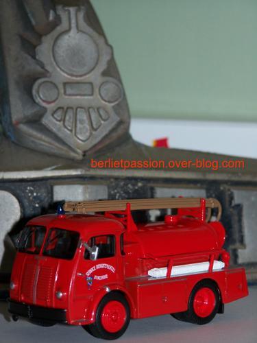 Berliet GLA 19A Pompiers