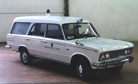FIAT 125 Ambulance