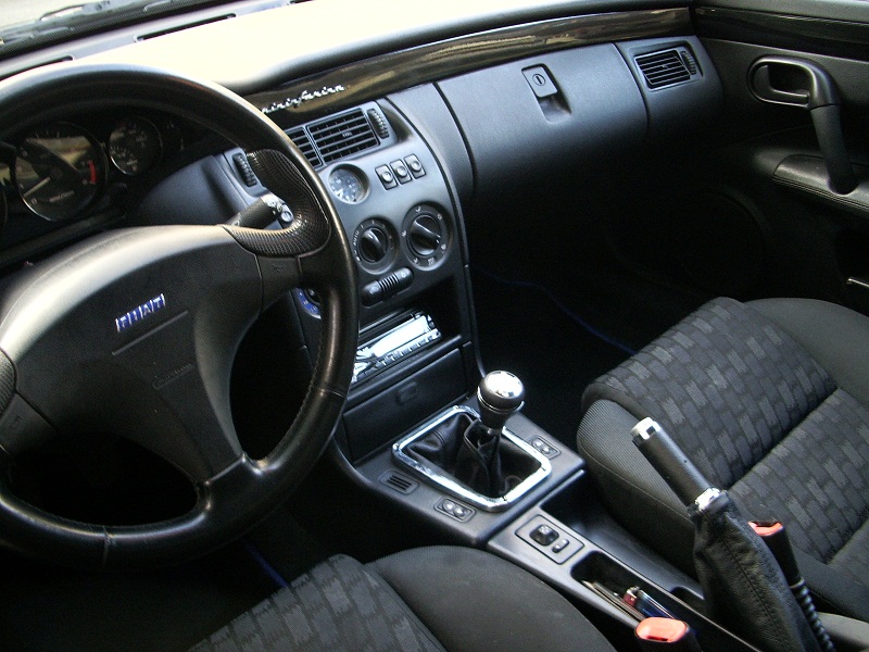 Fiat Coupé's interior