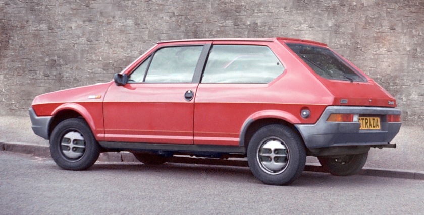 Fiat Strada (Ritmo) of the first generation, rear view