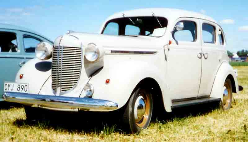 1938 De Soto 4-Door Sedan
