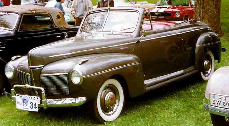1941 Mercury Series 19A Club Convertible Coupé