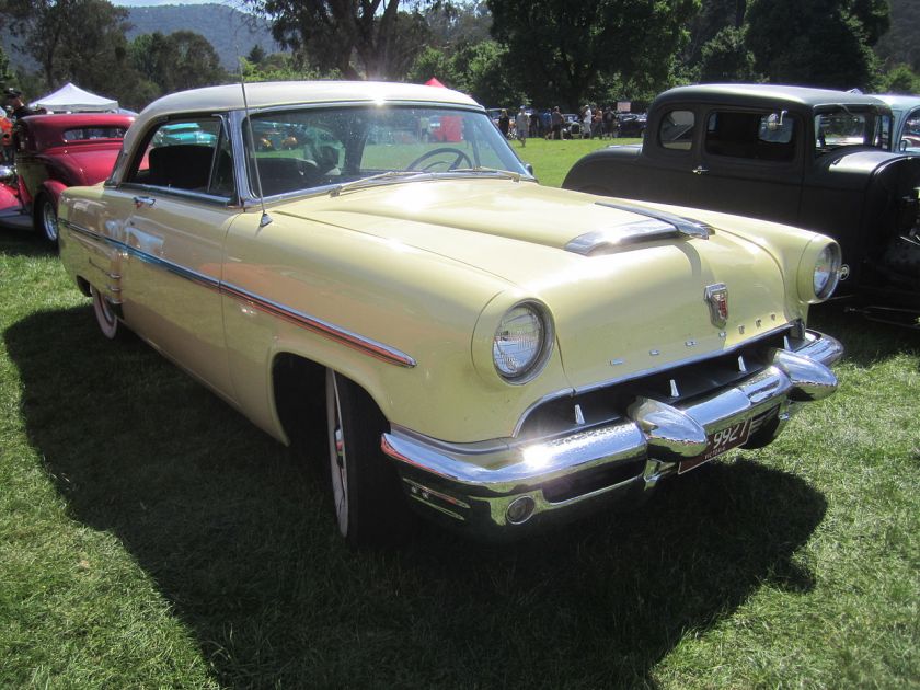 1953 Mercury Monterey coupe