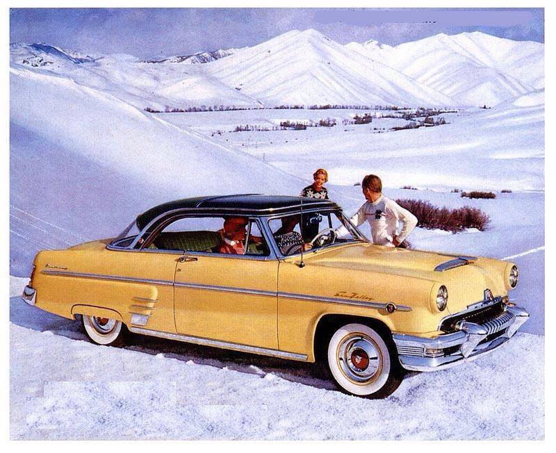 1954 Mercury Sun Valley coupe had a plexiglass roof insert