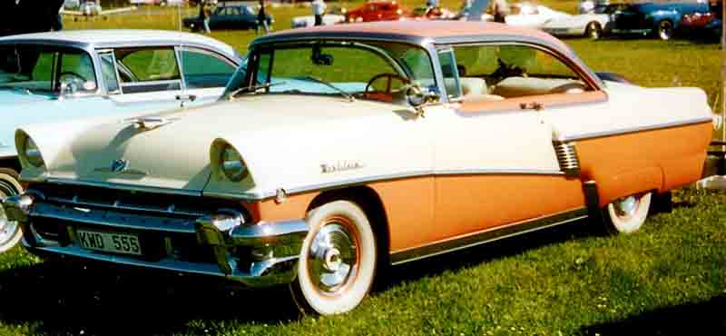 1956 Mercury Montclair coupe