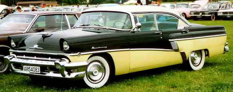 1956 Mercury Monterey 4-door hardtop