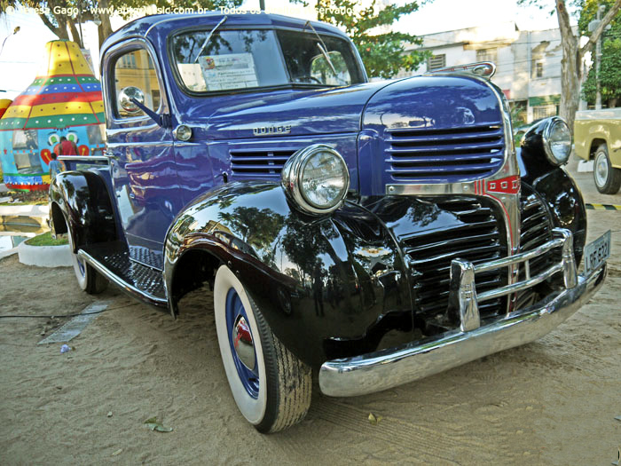1948 Dodge 1 ton Pick-Up