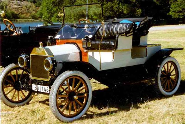 1913 Runabout