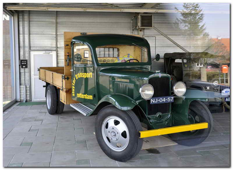 1933 Chevrolet (1)