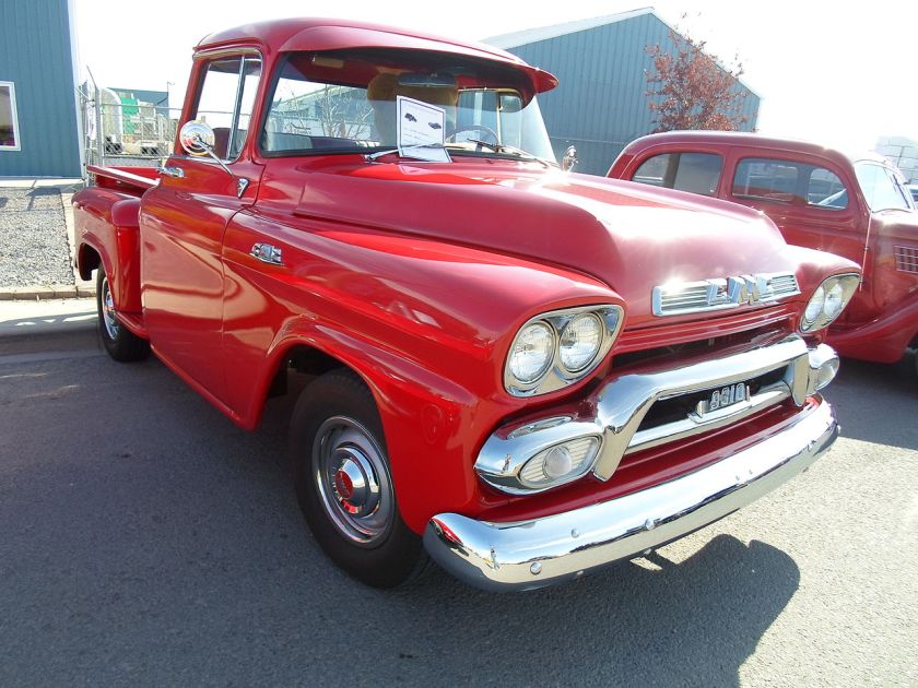1959 GMC 9310 pickup truck
