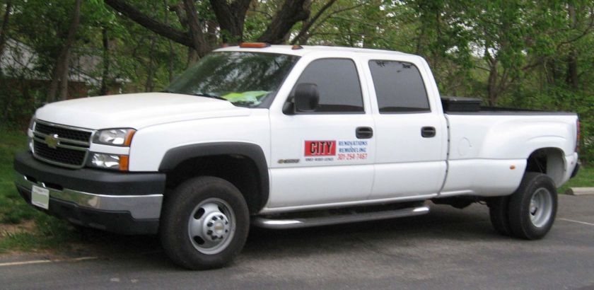 2002–06 Chevrolet Silverado 3500 crew cab