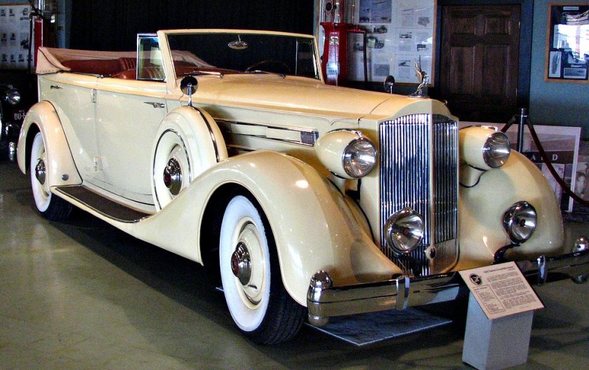 1933 Packard 12-cylinder Touring Sedan Convertible