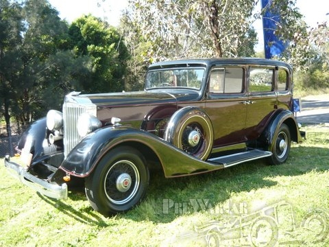 1934 Packard Straight Eight 11th Series Sedan