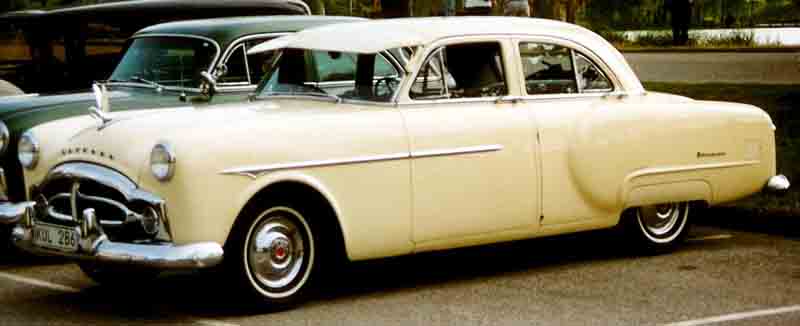 1951 Packard 200 De Luxe 4-Door Sedan