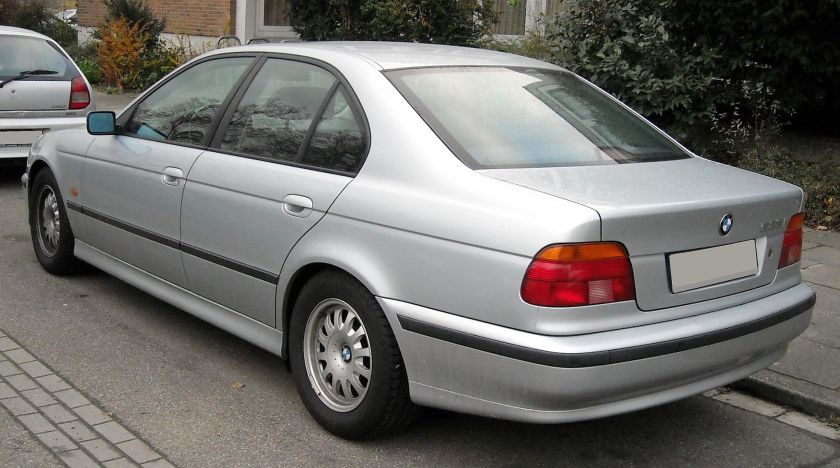 1997-00 BMW E39 rear